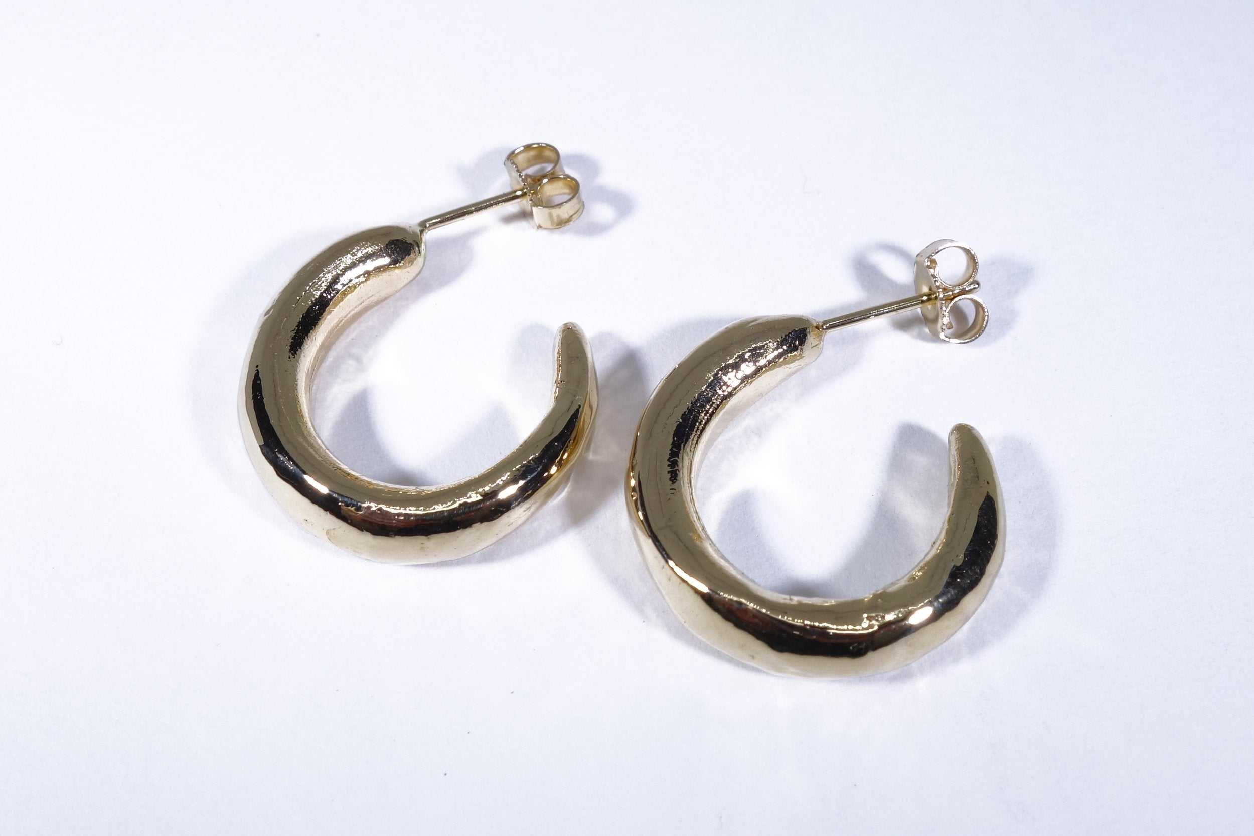 Talisman Fine Jewelry Rollo Hoops in 14k Recycled Gold