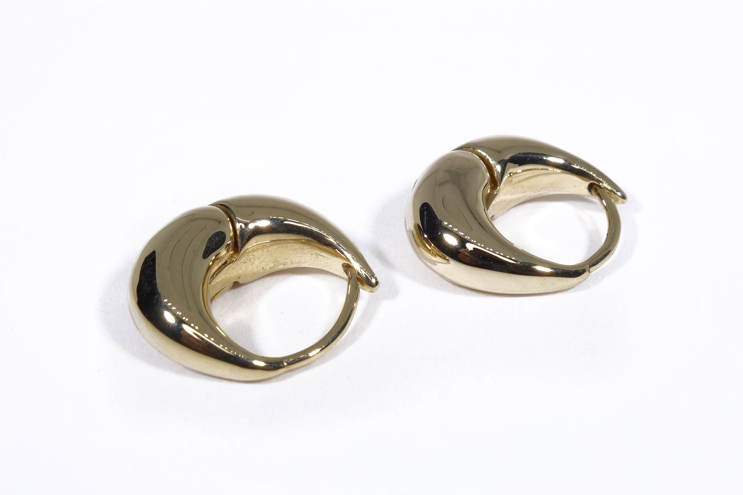 Talisman Fine Jewelry Athena Hug Hoops in 14k Recycled Gold