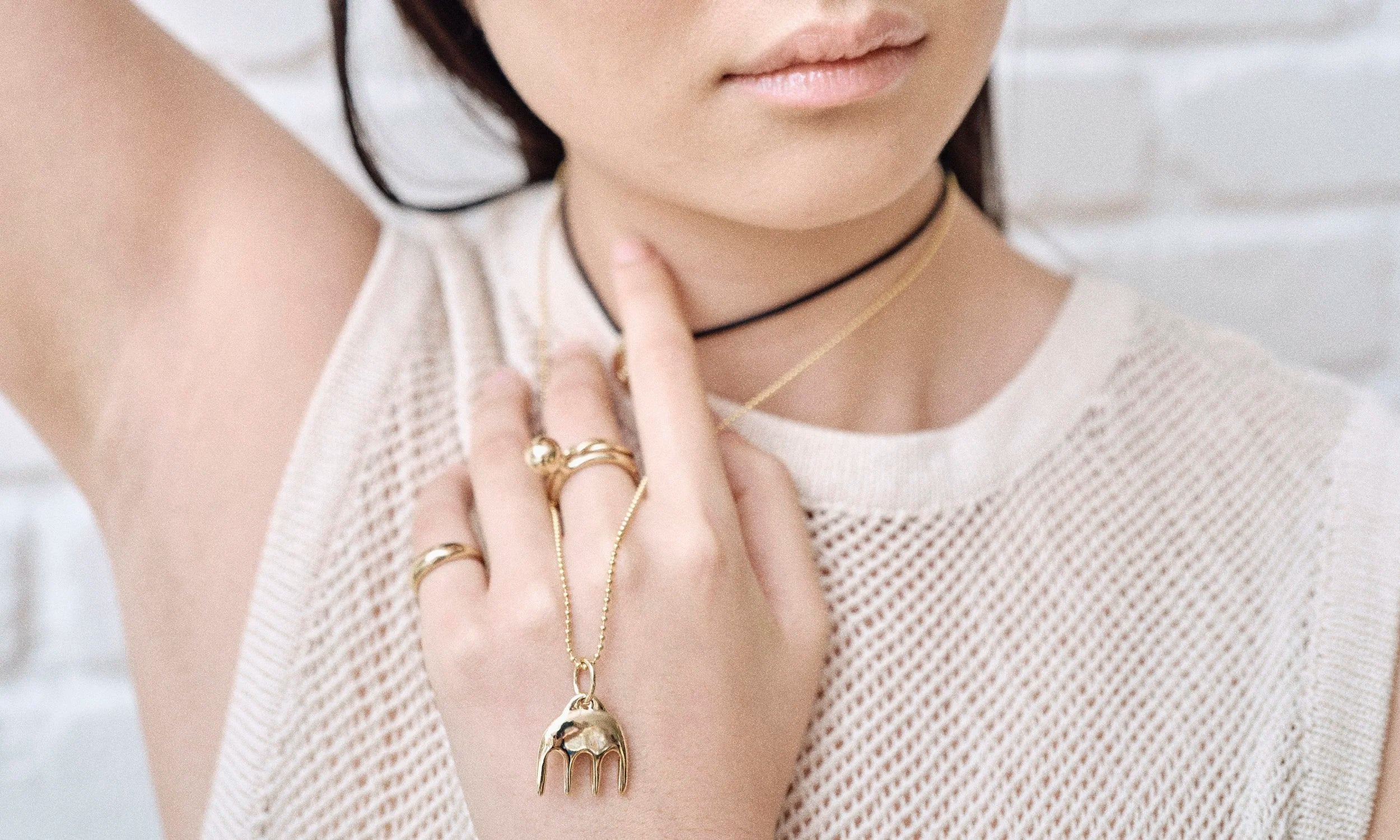 Talisman Fine Jewelry Ariel's Comb Necklace in 14k Recycled Gold