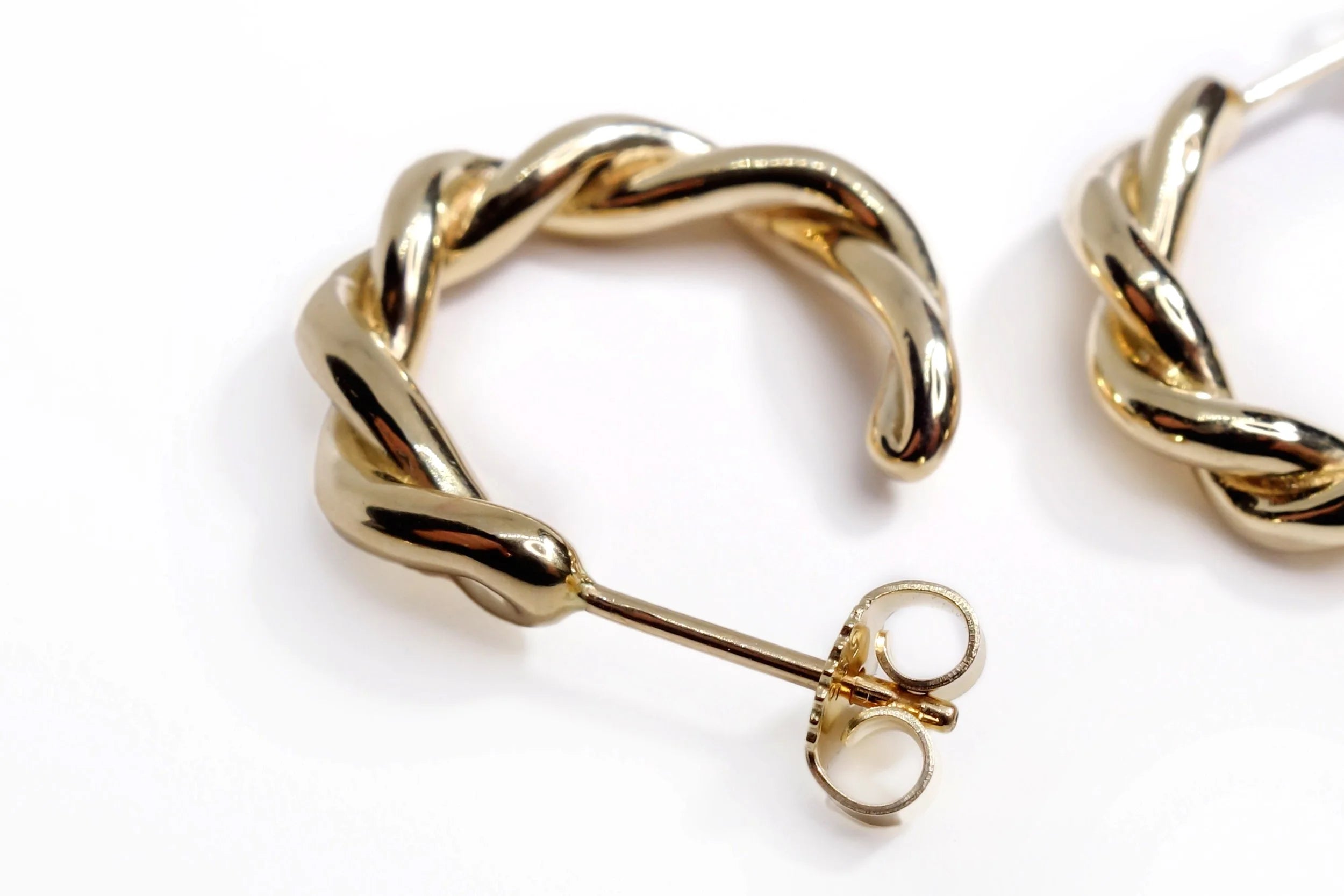 Talisman Fine Jewelry Helix Hoops in 14k Gold
