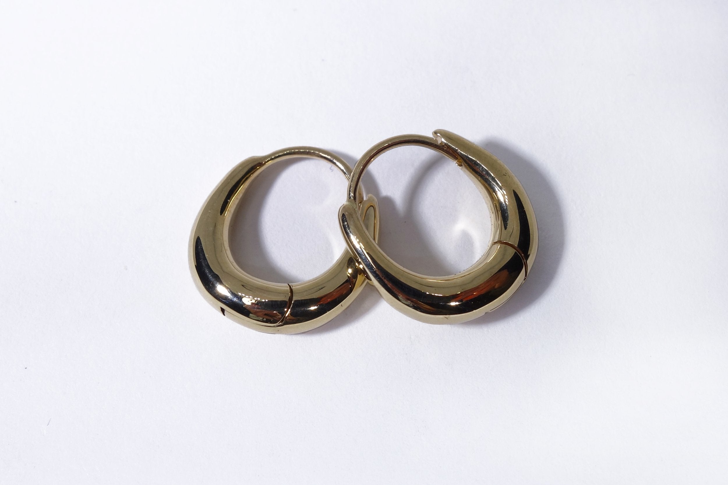 Talisman Fine Jewelry Aphrodite Hugs in 14k Recycled Gold