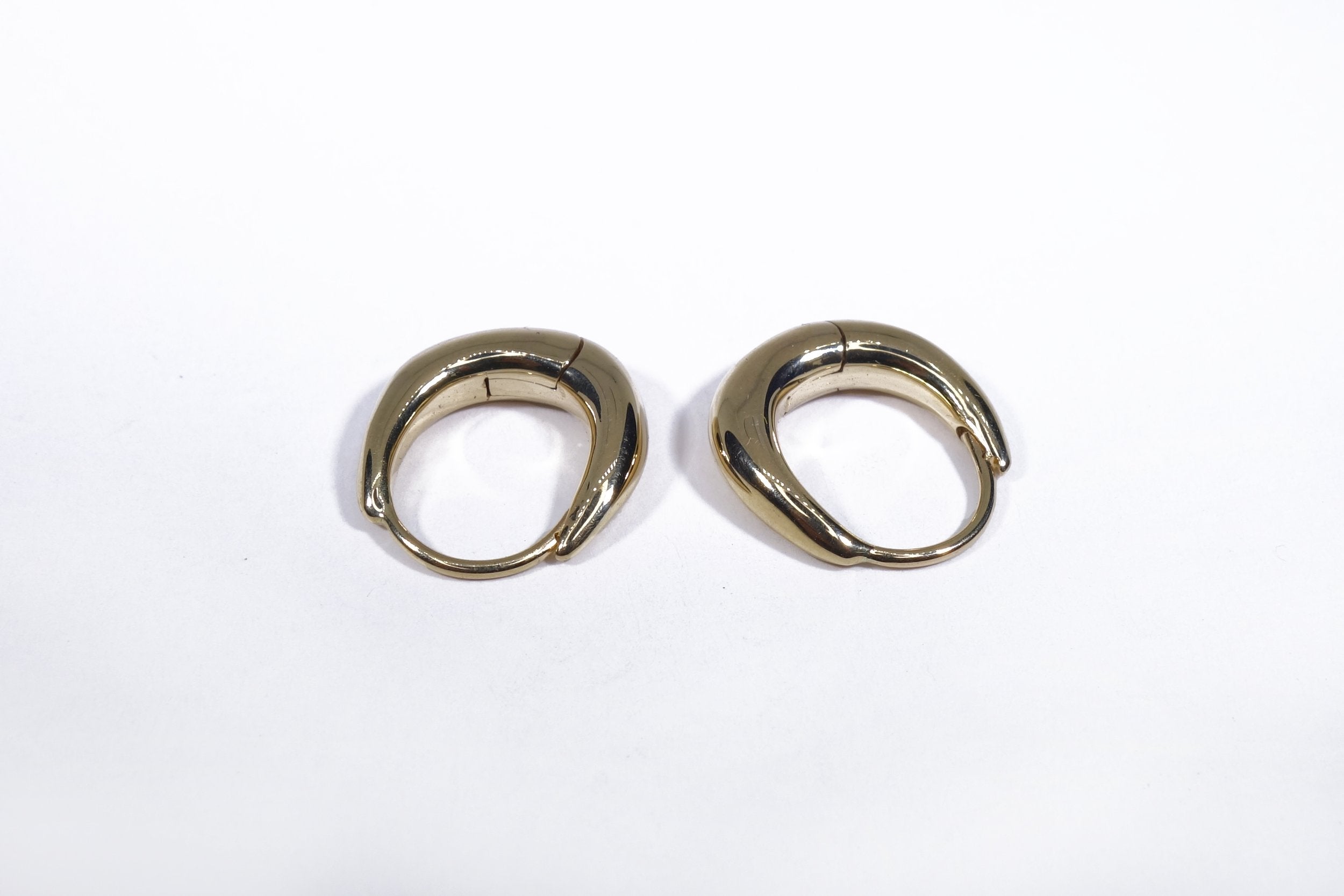 Talisman Fine Jewelry Aphrodite Hugs in 14k Recycled Gold